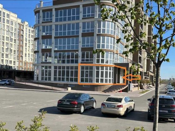 Оренда фасадного приміщення ЖК Благород 90 м2 Крюковщина