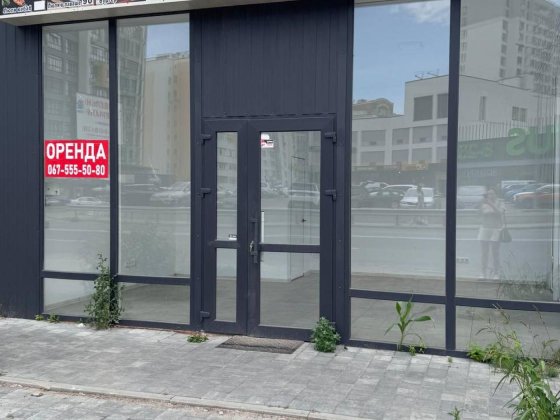 Фасадне комерційне приміщення в оренду — 27 м², Крюківщина Крюковщина
