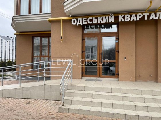 Оренда комерційних приміщень у ЖК «Одеський квартал» | Від власника | 290, 313 (603 м²)  Без комісії Крюковщина