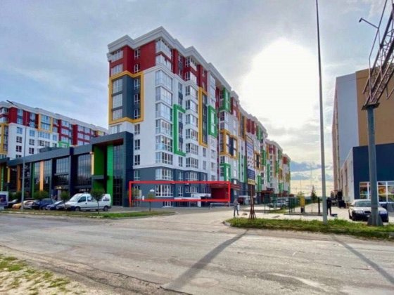 Оренда приміщення 126 кв.м фасад, під магазин квітів,  салон краси, Чабани, трафік, поряд Траш Чабани