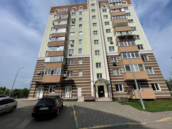 Оренда, Фасад,Чабани , Покровська, 72,30м2. Чабани