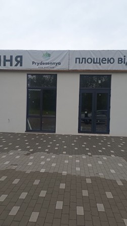 Здам в оренду комерційне приміщення в Рожнах вул.Спаська - фото 1