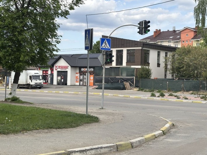 Оренда 182 м² центр Хотів під клініку офіс студію - фото 1