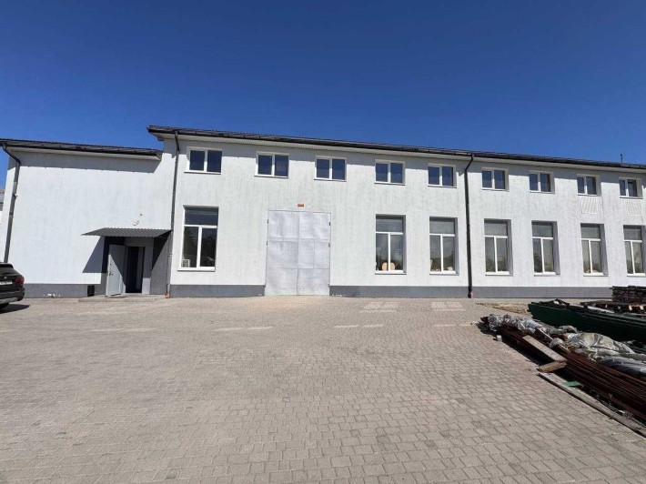 ОРЕНДА виробничо-складського комплексу 2000 м² біля Львова | Траса Київ–Чоп | 100 кВт - фото 1