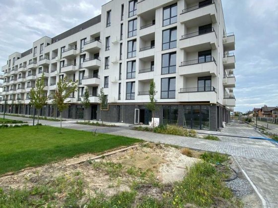 ОРЕНДА МАГАЗИНУ 106кв.м. Городок, кутове, фасадне Городок