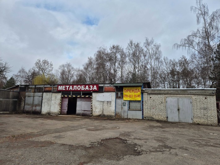 Приміщення + територія - фото 1