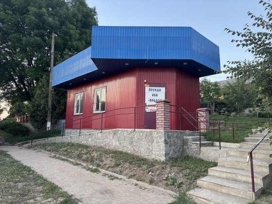 Продам або здам в оренду пав1льйон розм1щений за адресою с Нов1 Санжари Полтавсько1 обл   Вул.Центра