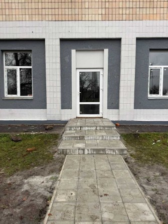 Оренда комерційного приміщення 46 м² у центрі Решетилівки - фото 1