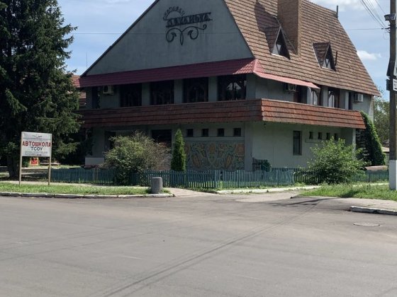 Здається в оренду приміщення ресторанного комплексу