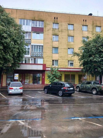 ОРЕНДА ФАСАДНЕ комерційне приміщення в ЦЕНТРІ м. Костопіль — 185 м² - фото 1