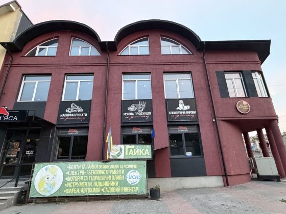 Оренда приміщення Чертков