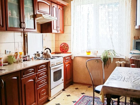Продаж 3 кімнатної квартири Квасилов