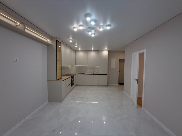 Продаж сучасної 1-кімнатної квартири в ЖК «Квітковий» - фото 1