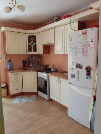 Продаж двох кімнатної квартири з гаражем у місті Збараж - фото 1
