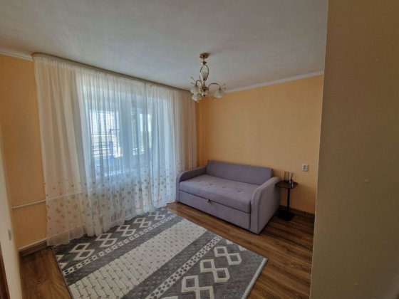 1 к квартира 5 поверх Зборів