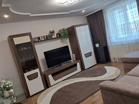 Квартира 2кімнати з ремонтом і меблями Зборів