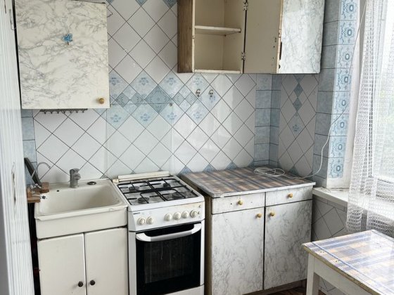 Продам салтовка трк украина 2к проспект юбилейный (ювілейний )67 Кулиничі