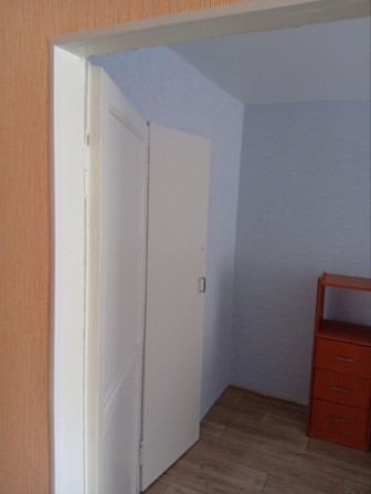 Продам 2кімнатну квартиру у центрі міста на 2 поверху 13000$ - фото 1
