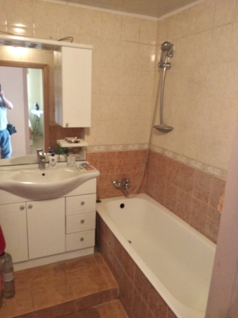 Продам квартиру 4-кімнатну - фото 1