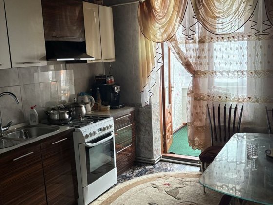 Продаю 3-х кім. квартиру( 92 кв.) Первомайськ