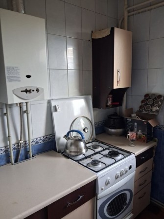 Продам в Покотиловке 2к квартиру - фото 1
