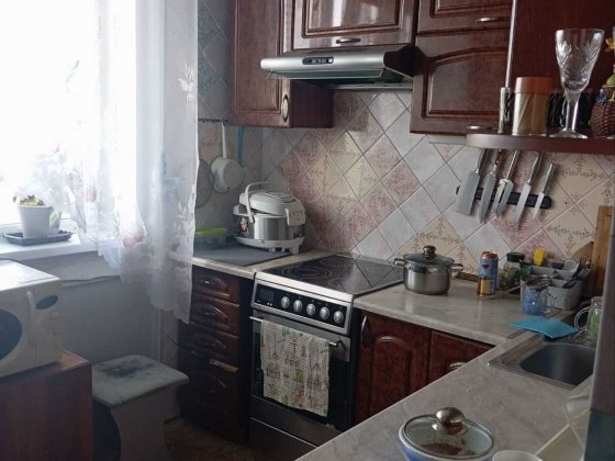Продам квартиру 4 комнатную Северная Салтовка Бобровка