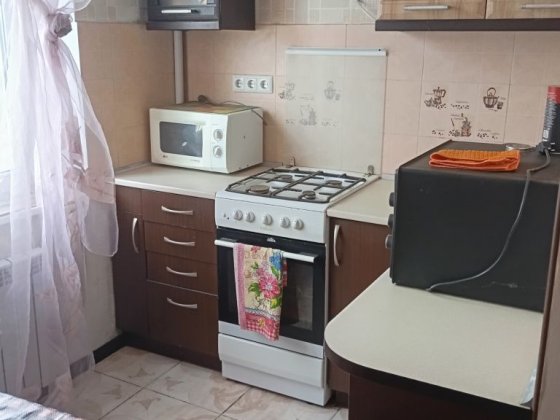 Продам 3 комнатную квартиру Бучмы 44а Бобровка