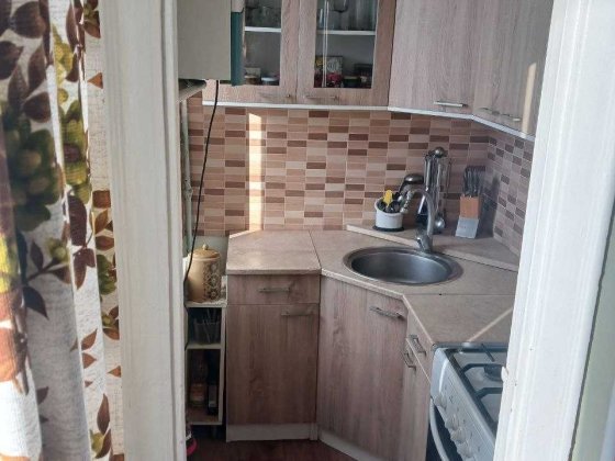 Продається 3- кімнатна квартира в БОСах  75,4 кв. м. Изяслав