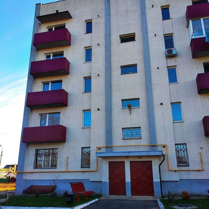 Продаж трикімнатної квартири в новобудові м. Золотоноша - фото 1