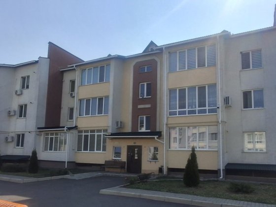 Продається квартира в місті христинівка 3 кімнатна 3 поверх за адресою святотройцька 14 нова будівля Христинівка