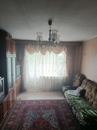 Продається 3 кімнатна квартира у Сновську по вулиці Чернігівська,біля  ДСНС та райсоюзу.Квартира з у - фото 1