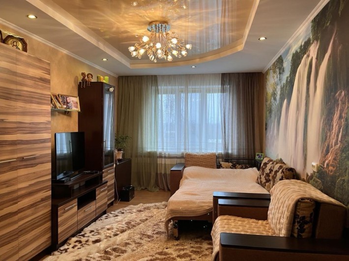 Корюківка.Квартира 2х кімнатна  , з ремонтом , 60м2,в центрі міста. - фото 1