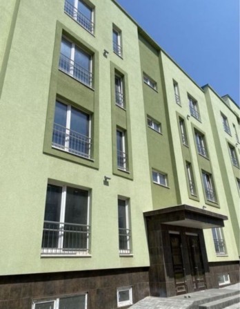 Продається 3-кімнатна квартира в новобудові - фото 1