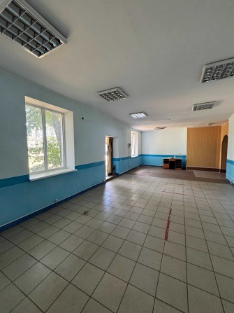 Оренда приміщення 84 м кв під магазин, б'юті салон, стоматологія - фото 1