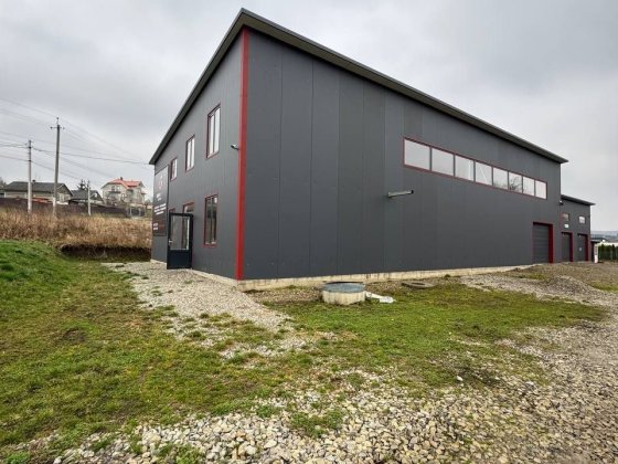 Оренда приміщення 300м² під СТО передмістя Чернівців Годилов