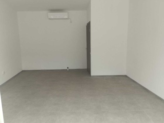 Оренда комерційного приміщення 27 м² у центрі Вижниці Вижница