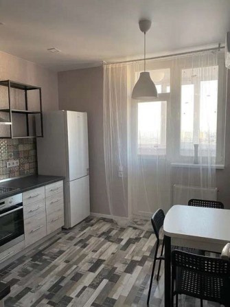 Продаж 2-к квартири вул.  Михайла Максимовича 3г - фото 1