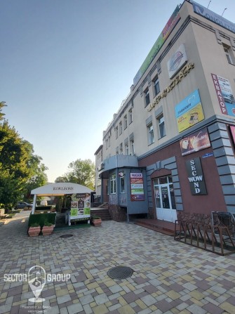 Оренда комерційної нерухомості в міському парку - фото 1