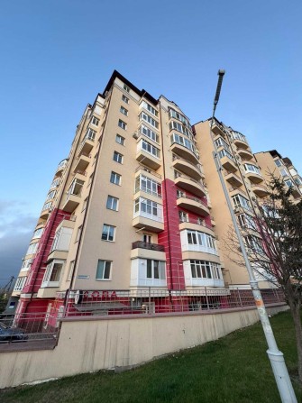 Здам велике комерційне приміщення в місті Буча! - фото 1
