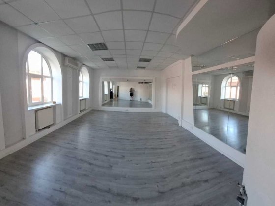 Оренда комерційного приміщення 81 м² у районі Клініки Белая Церковь