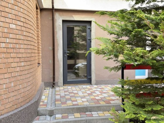 Оренда нежитлового приміщення в Авіа кварталі Вишневе