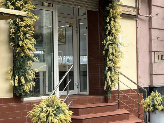 Здається в оренду магазин на стометрівці  від власника  площею 35,6 м. Івано-Франківськ
