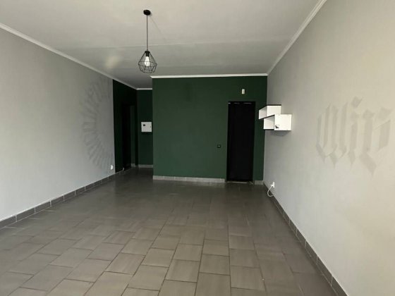 Оренда фасадного офісу 29 м2 в центрі міста