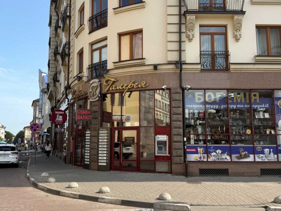 Оренда торгових приміщень у ТЦ «Галерея-Н»
