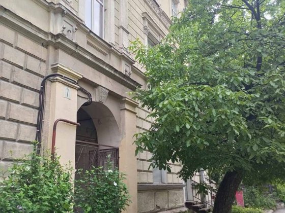 Здається в оренду приміщення центр Ивано-Франковск