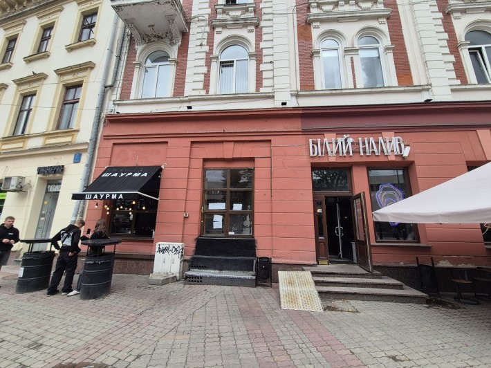 Здається в оренду вікно/приміщення біля фонтану ЦЕНТР - фото 1
