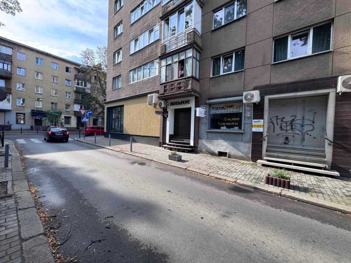 Оренда приміщення в центральній частині міста - фото 1