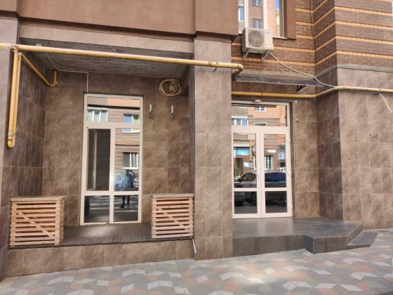 Оренда фасадного приміщення, Центральний парк. Ирпень