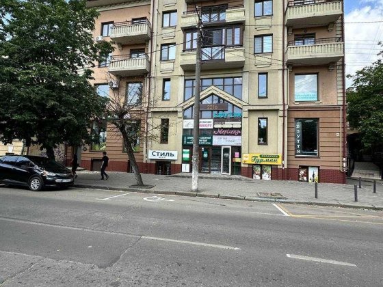 Оренда приміщення по вул. Гузара