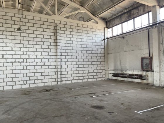 Здам в оренду склад з  безперебійним електропостачанням